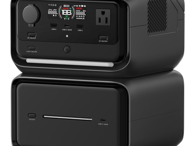 Estación de Energía Portátil / 858 Wh / Salida AC Dual 300 W (550 W Pico) / USB-C PD 100 W / Carga Solar 110 W / Wi-Fi y Bluetooth / Batería LFP